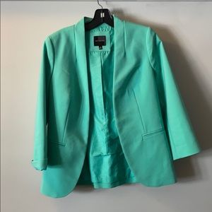 Small polka dot inside jacket